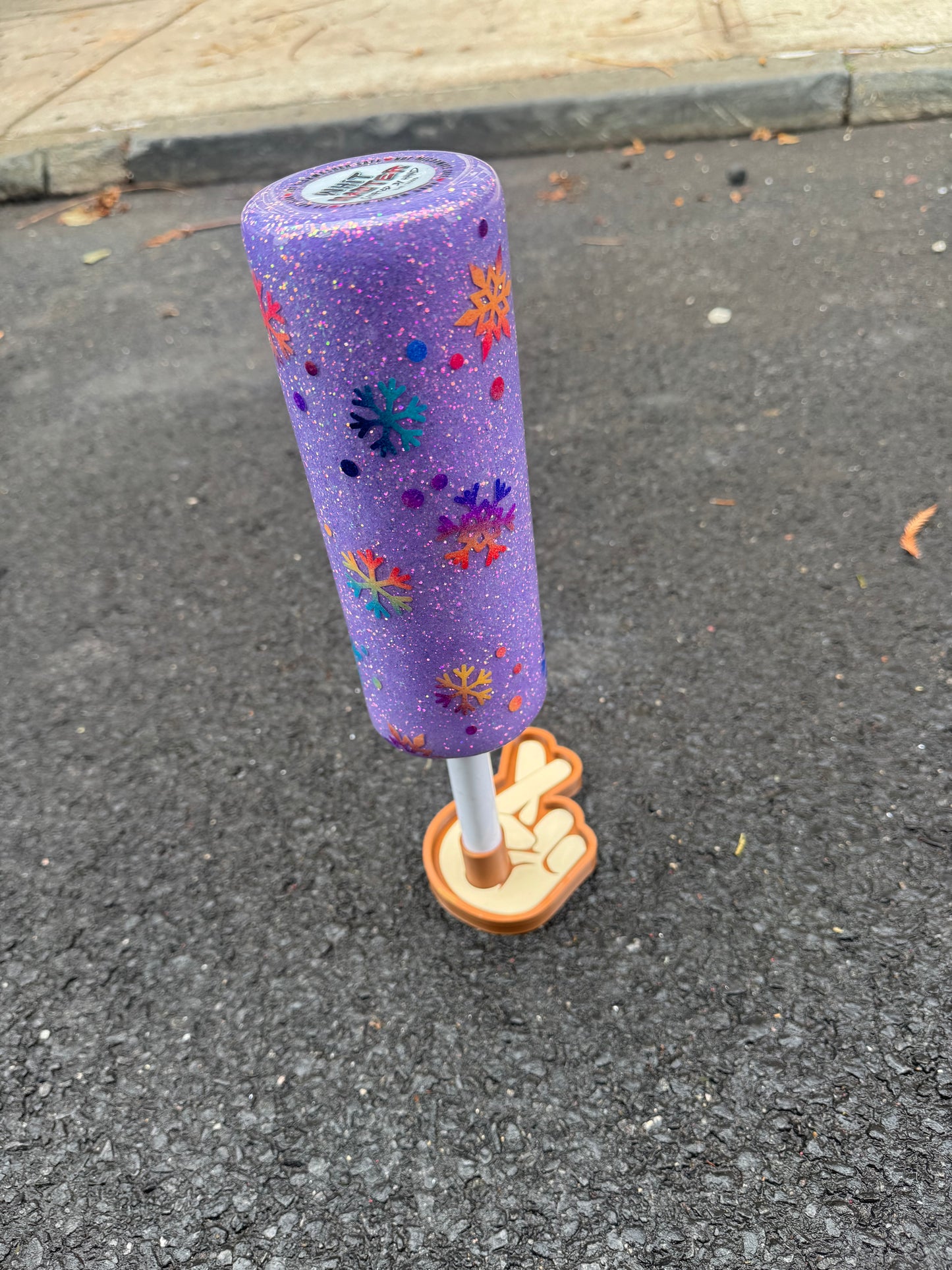 Cross Fingers Tumbler Holder